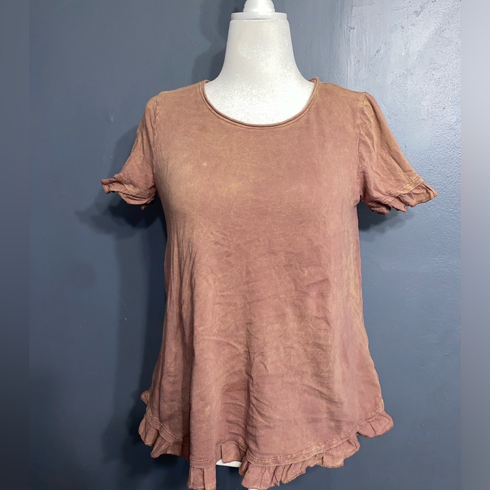 Altar’d State Women's Top Ruffle Short Sleeve Red Acid Wash Boho size small
